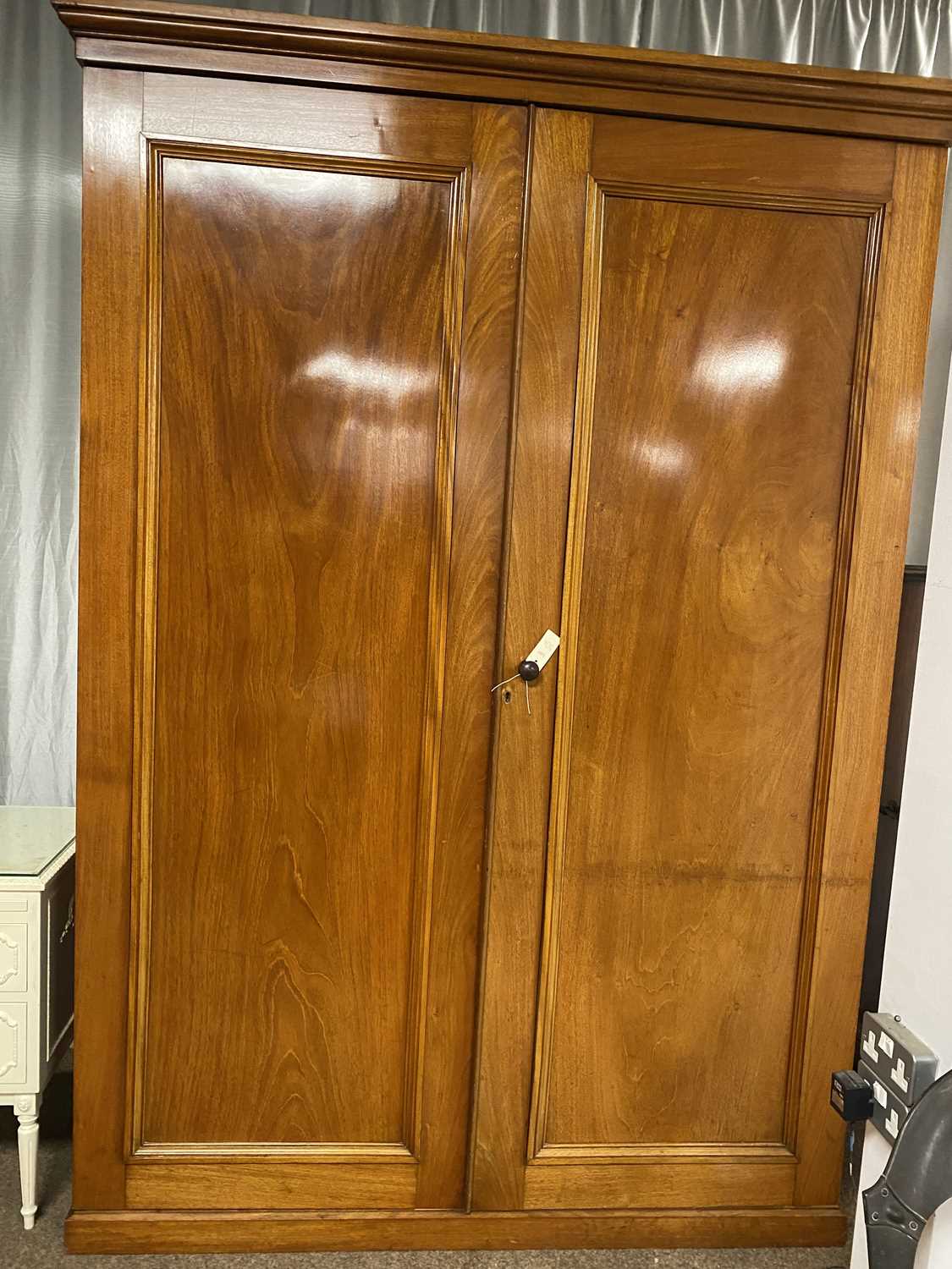 20th Century mahogany wardrobe - Image 7 of 9