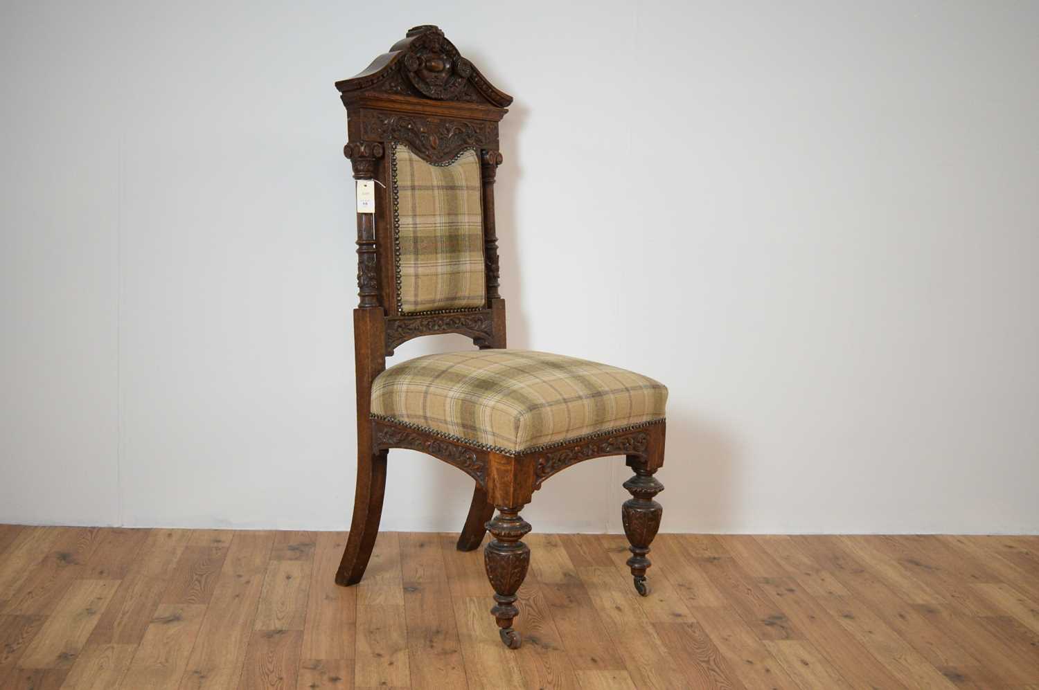 A late Victorian 19th Century oak high-backed chair - Image 2 of 8