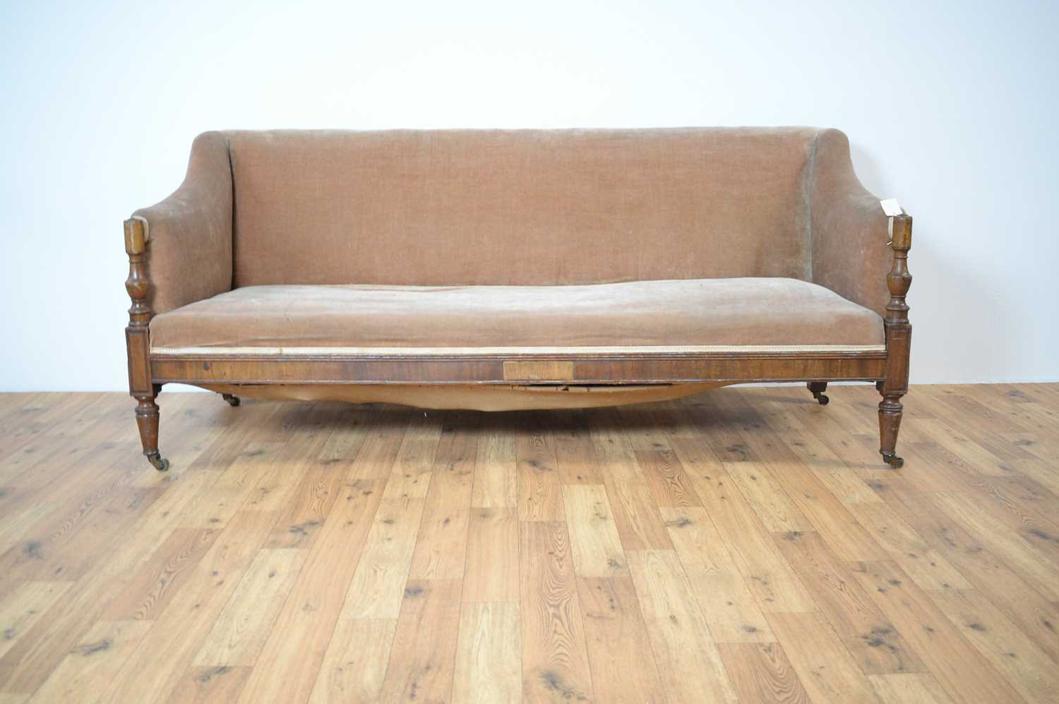 A 19th Century Victorian three person settle sofa - Image 5 of 5