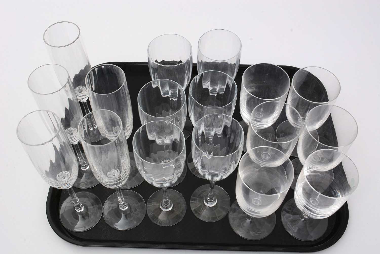 A set of six Villeroy and Bosch wine goblets, six wine glasses and five champagne flutes. - Image 2 of 3