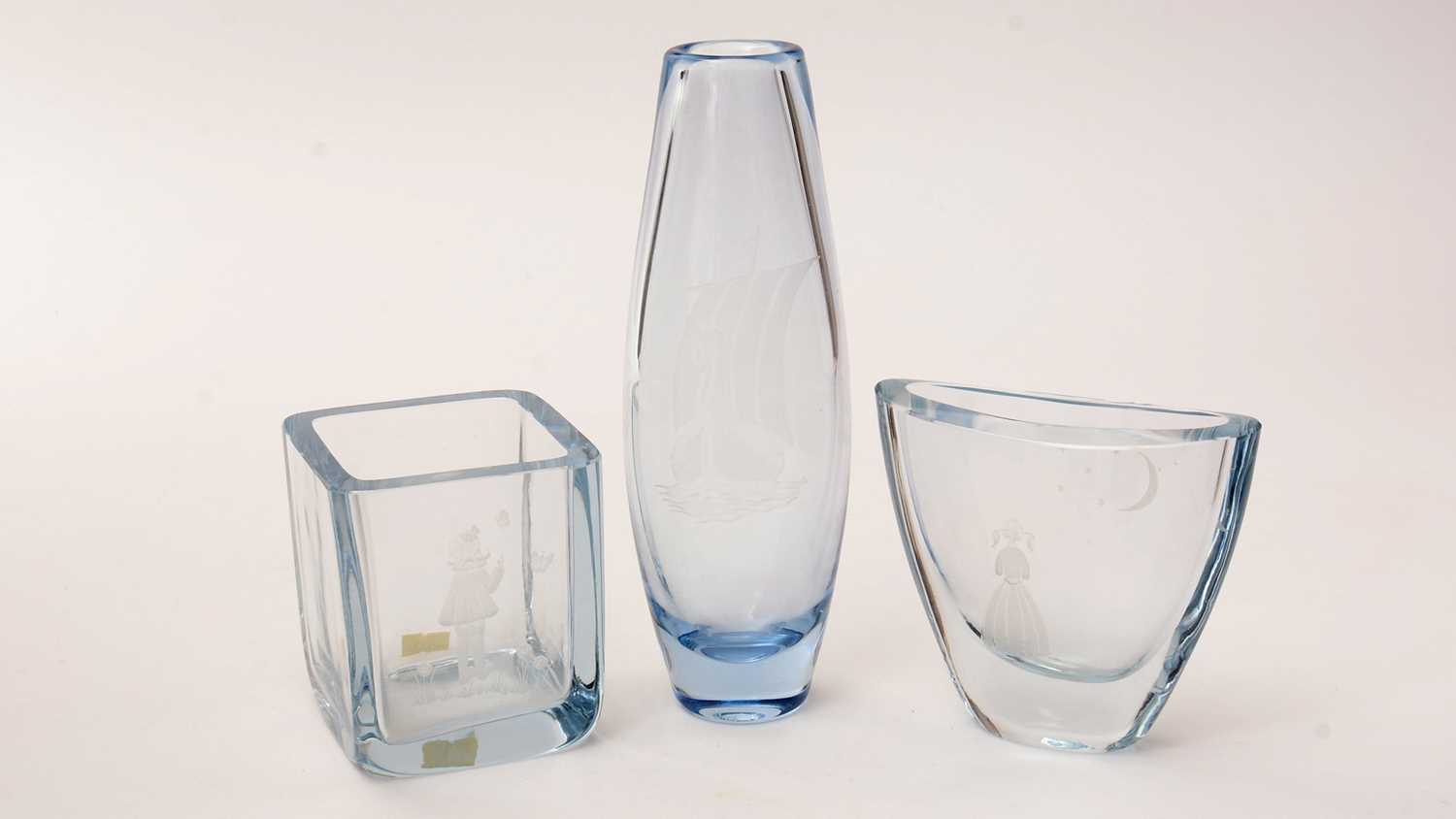 Seven Strombergshyttan clear glass vases - Image 3 of 3