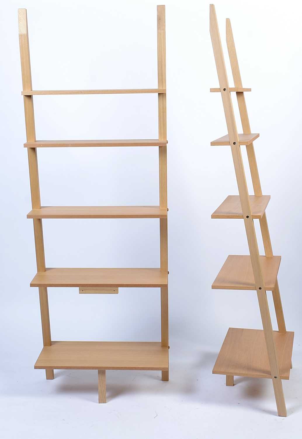 A pair of modern oak effect graduated book shelves. - Image 5 of 6