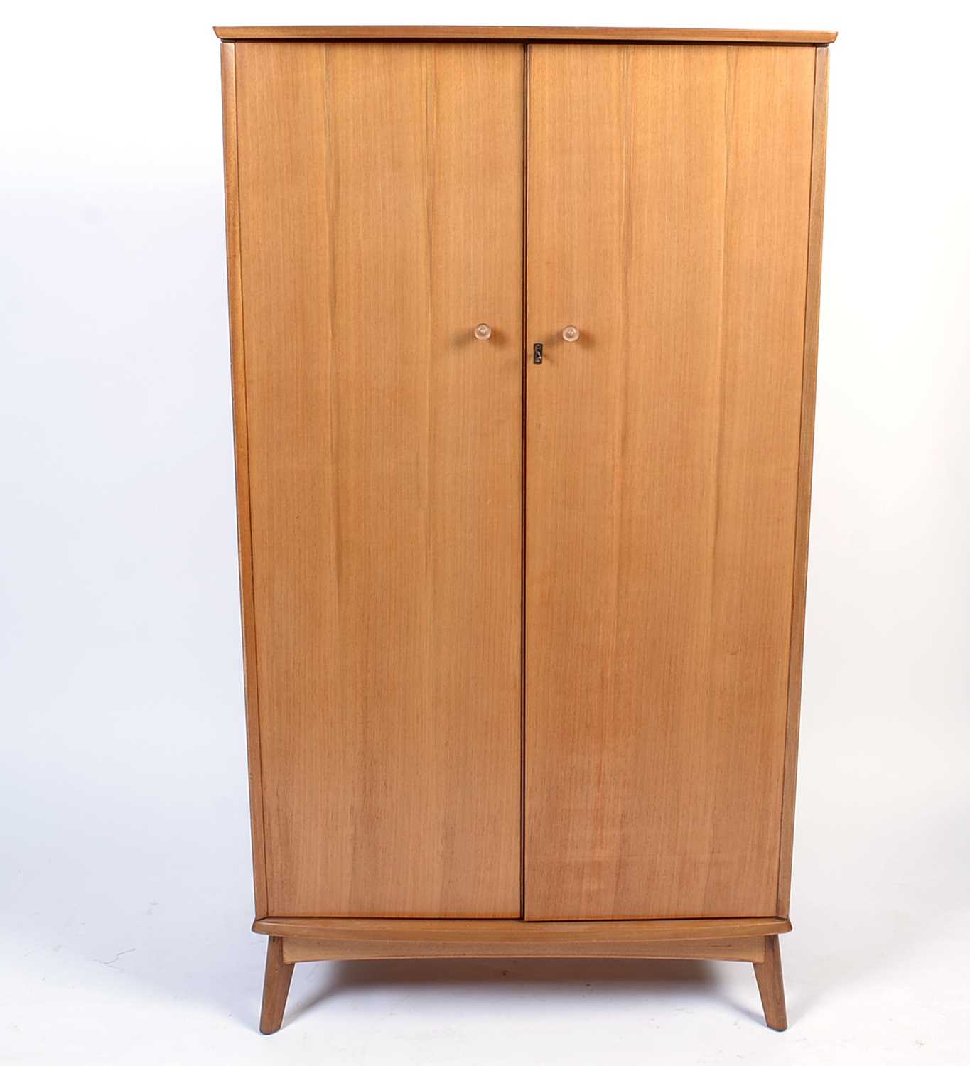 Alfred Cox for A.C. Furniture: a mid Century teak and walnut bedroom suite. - Image 12 of 20