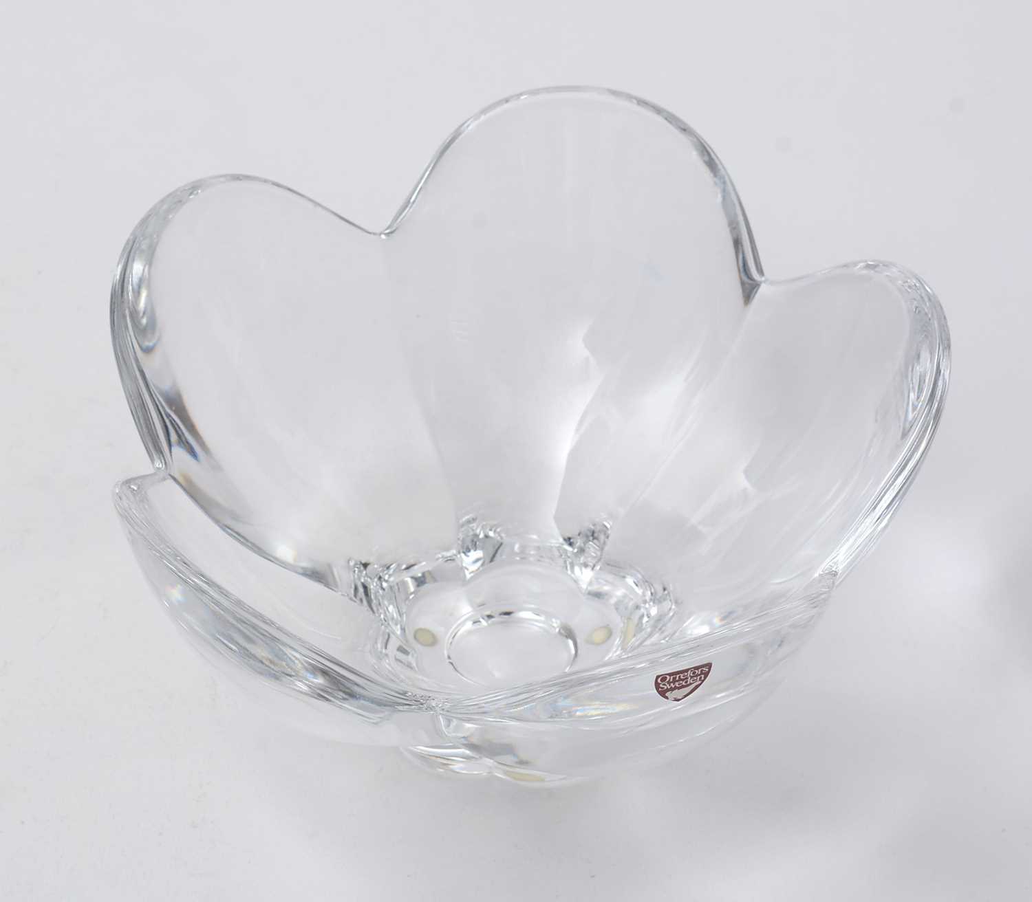 Two Orrefors heavy glass bowls - Image 7 of 9