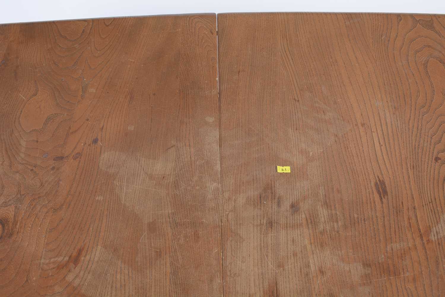Ercol: a Windsor elm and beech extending dining table. - Image 7 of 10