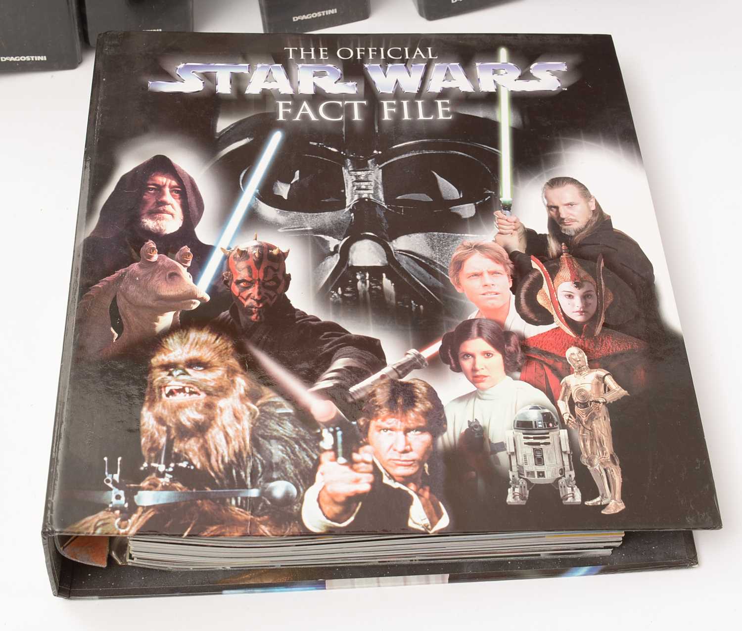 Seven binders of Star Wars The Official Fact File; annuals; comics; and two ring binders. - Image 4 of 6