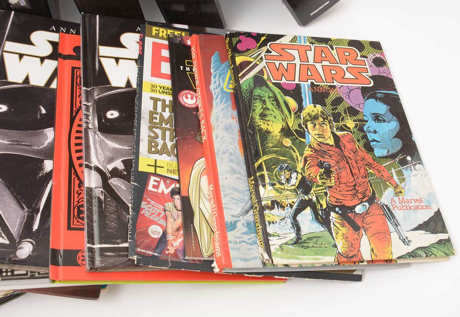 Seven binders of Star Wars The Official Fact File; annuals; comics; and two ring binders. - Image 6 of 6