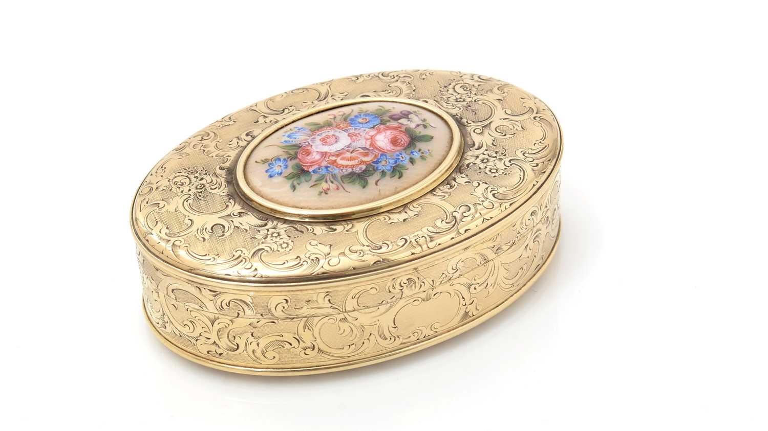 A mid 19th Century Continental silver-gilt snuff box.