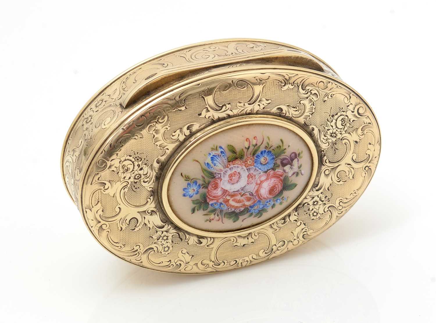 A mid 19th Century Continental silver-gilt snuff box. - Image 4 of 5