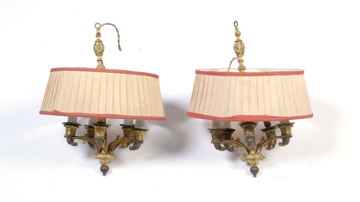 A pair of French Empire-style ormolu hanging wall lights and brackets - Image 4 of 7