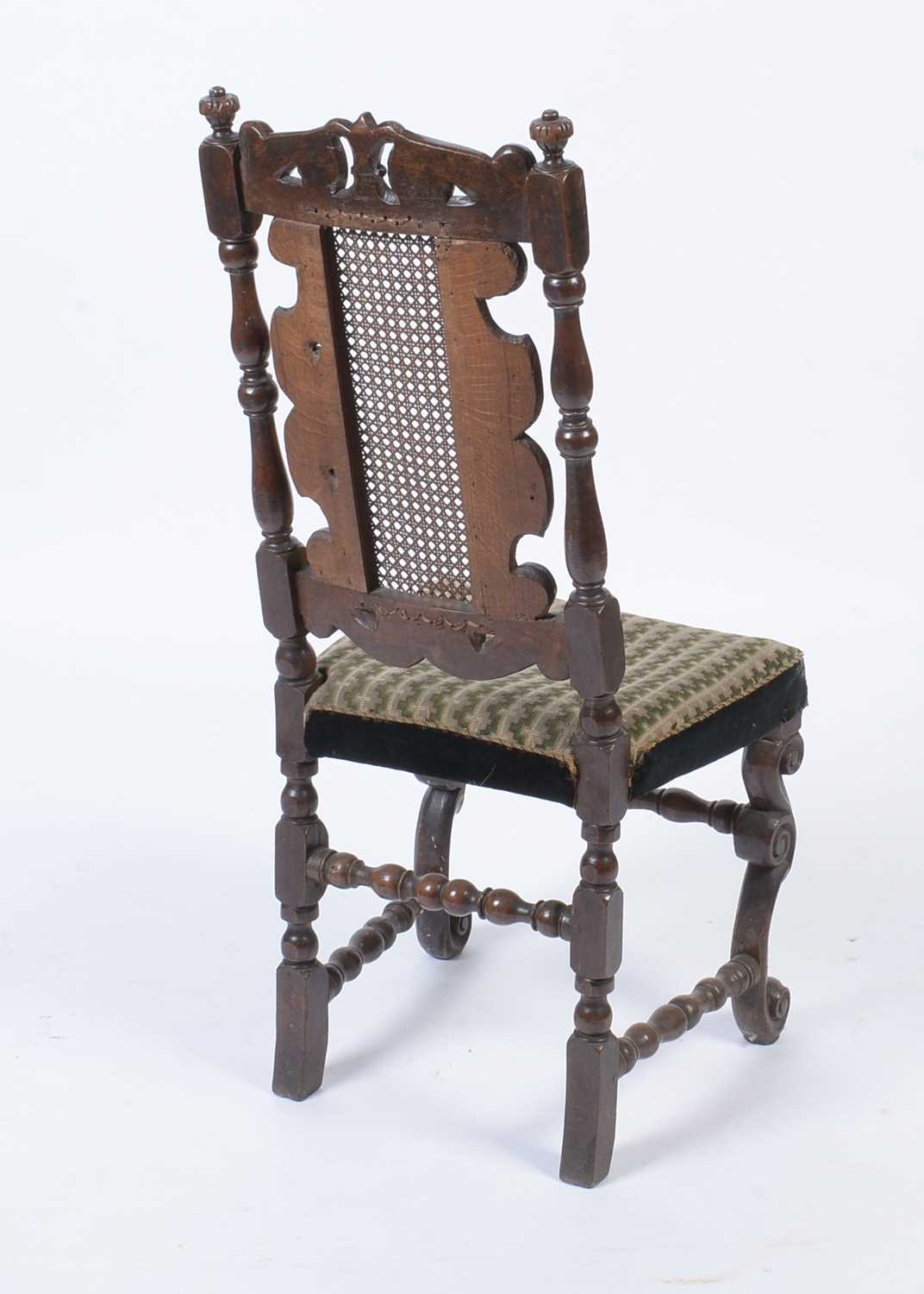 A late 17th Century carved oak chair. - Image 2 of 9