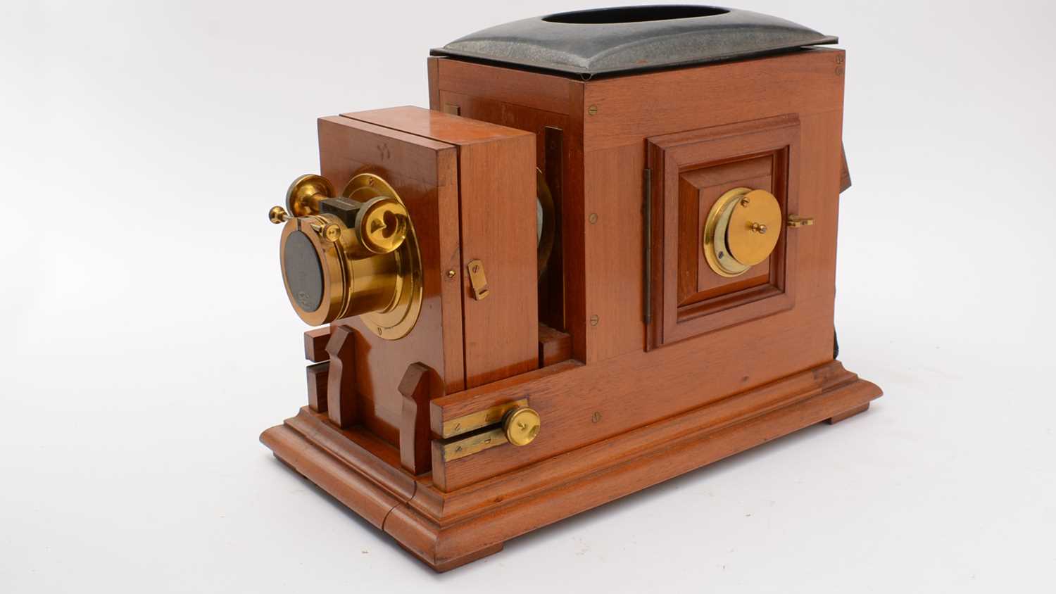 An early 20th Century brass and mahogany Magic Lantern