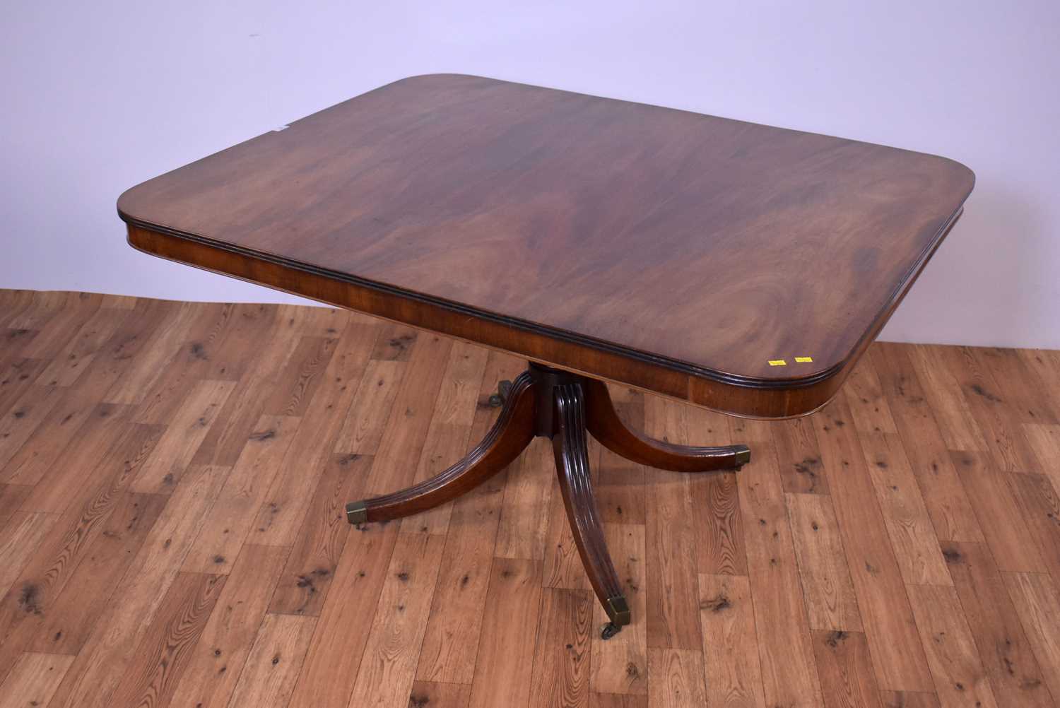 A 19th Century mahogany tilt-top breakfast table - Image 3 of 4