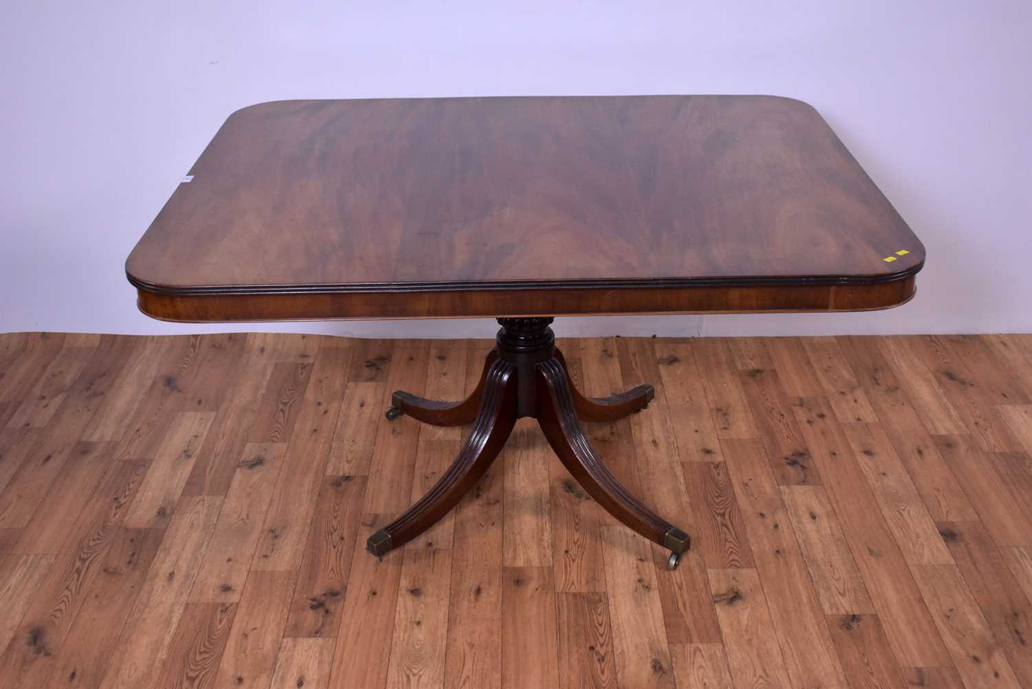 A 19th Century mahogany tilt-top breakfast table - Image 2 of 4