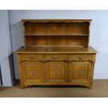 A 20th Century oak sideboard/dresser