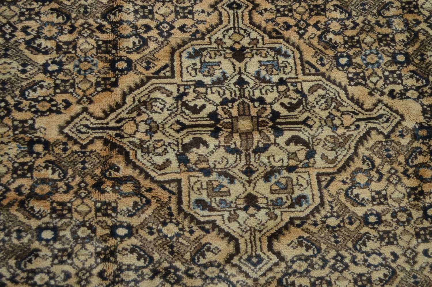 A Mehraban carpet - Image 4 of 4