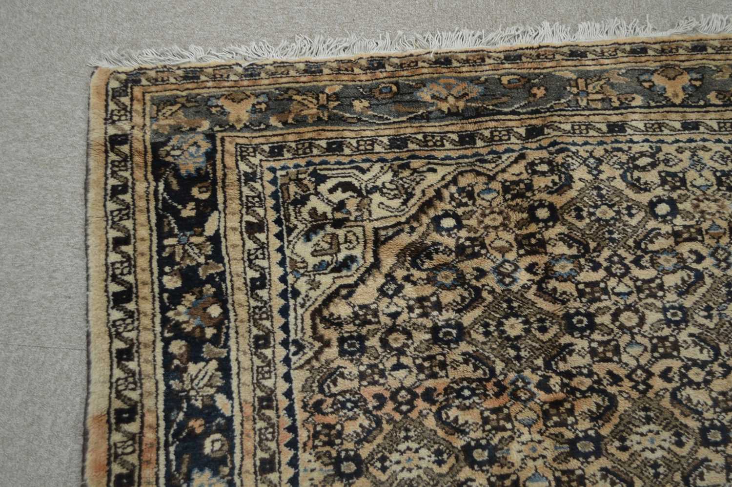 A Mehraban carpet - Image 3 of 4