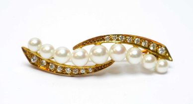 A cultured pearl and diamond brooch