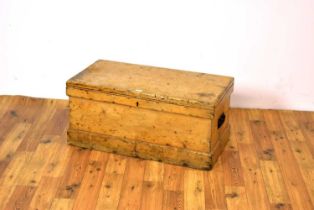 vintage pine blanket box