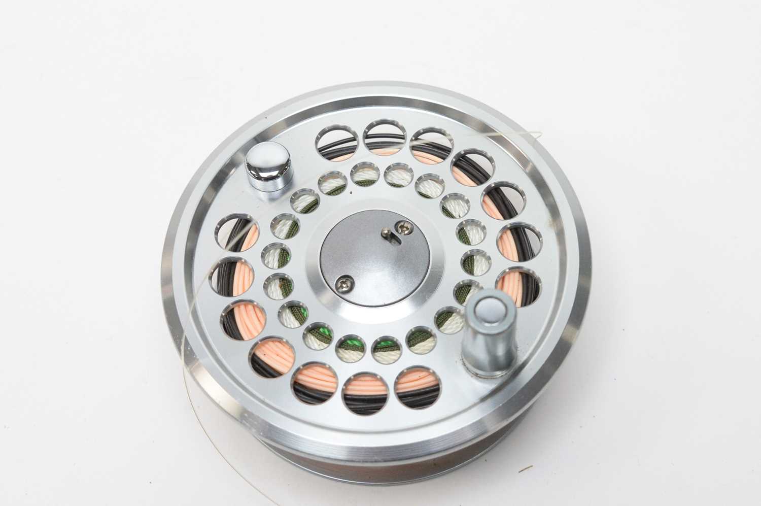 A Shimano Ultegra Fly 78 reel; and two spools - Image 3 of 7