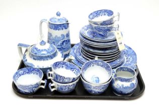 A Copeland Spode’s ‘Italian’ pattern part tea and dinner service