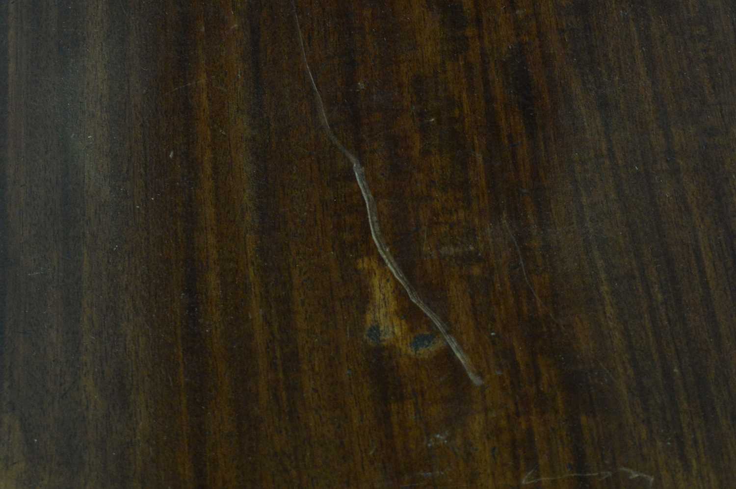 An Edwardian inlaid mahogany centre table - Image 3 of 3