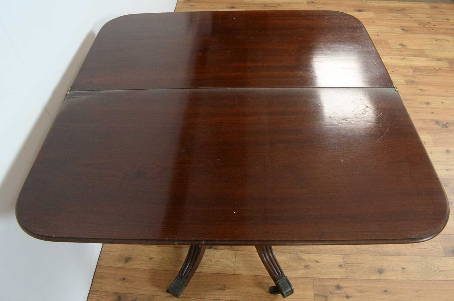A late Regency mahogany tea table. - Image 3 of 3