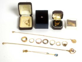 A selection of gold and other jewellery