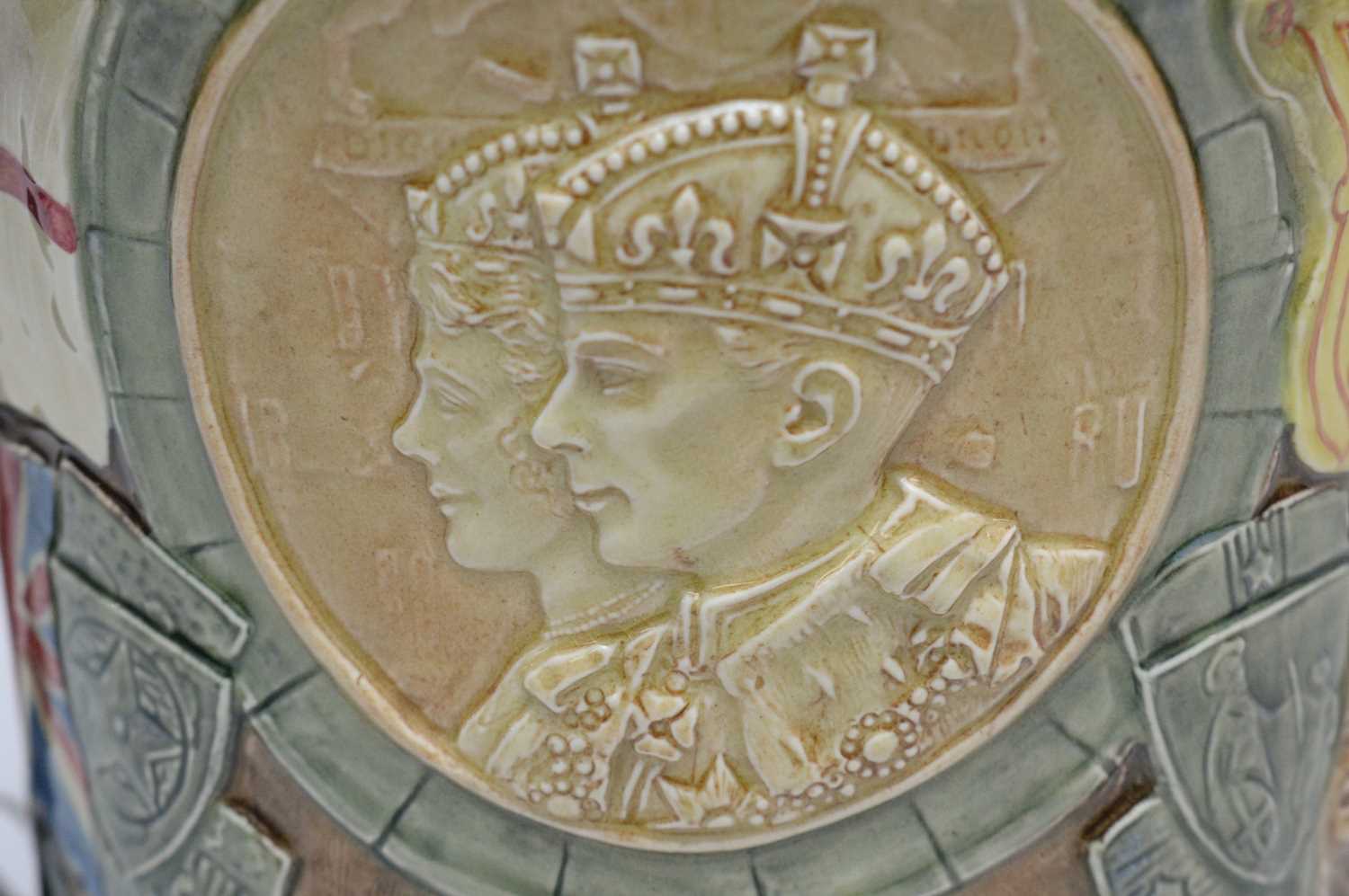 A Royal Doulton Royal Commemorative Coronation 1937 cup - Image 3 of 15