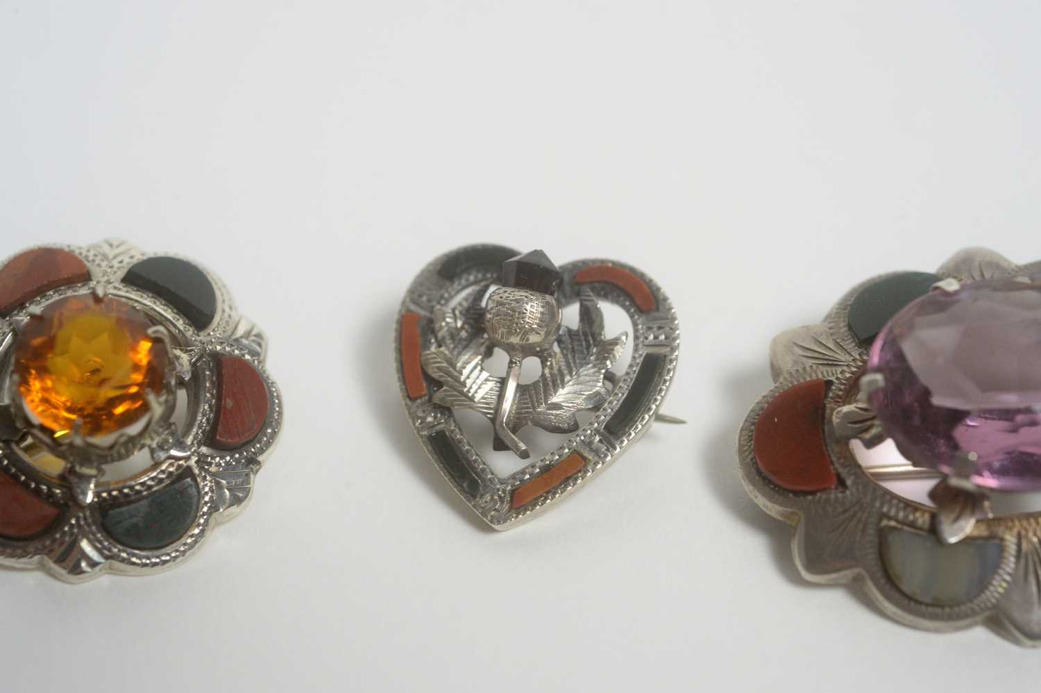 Four Scottish brooches, - Bild 3 aus 5