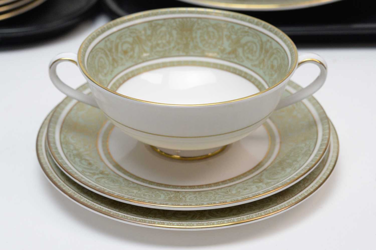 A Royal Doulton ‘English Renaissance’ dinner service - Image 5 of 8