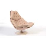 Artifort by Geoffery Harcourt: A mid-Century swivel lounge chair