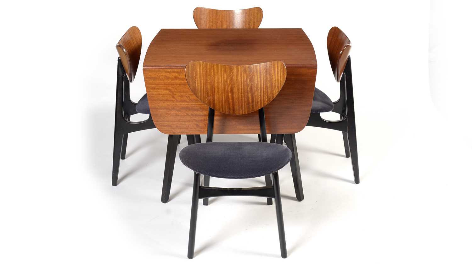 G Plan: A 'Librenza' tola wood dining table and chairs