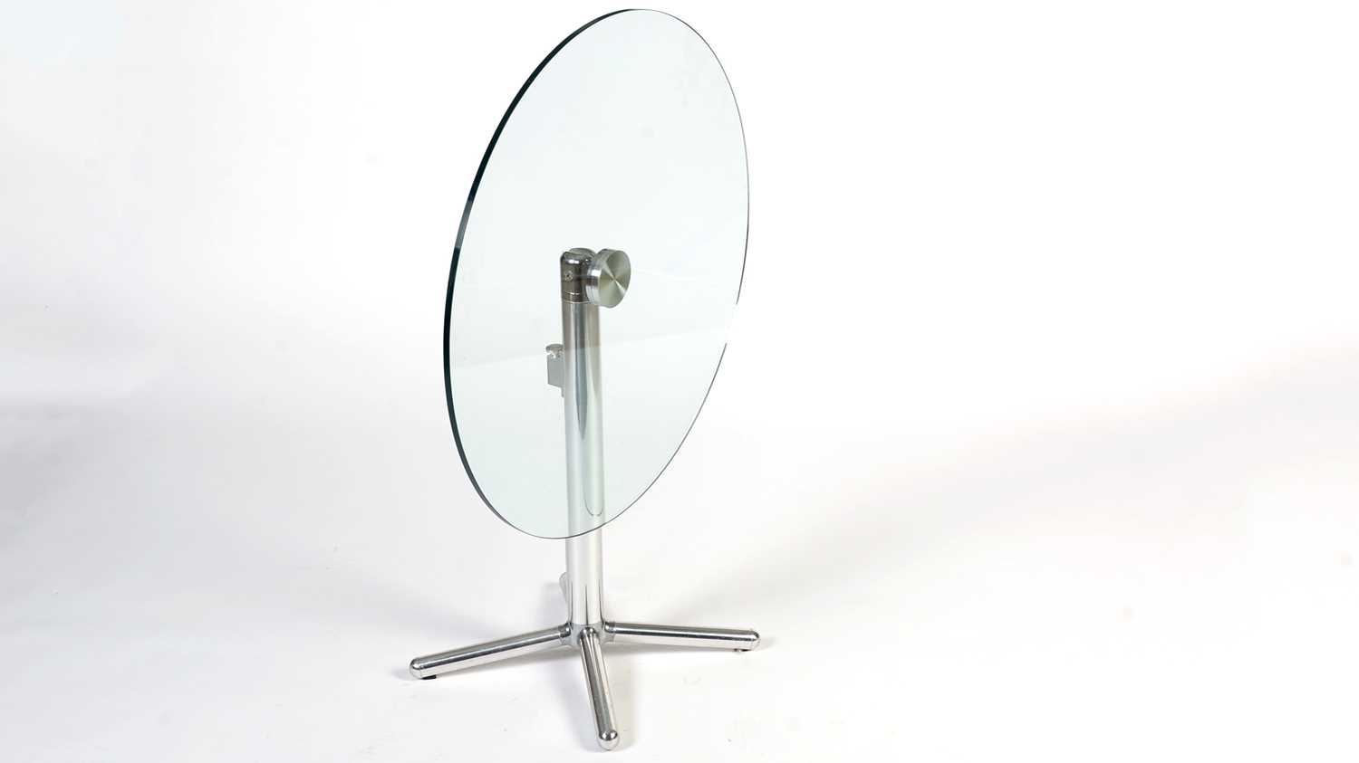 A contemporary chrome and glass tilt action table - Image 6 of 10