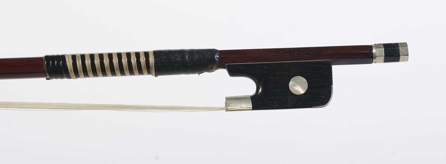 Violin bow