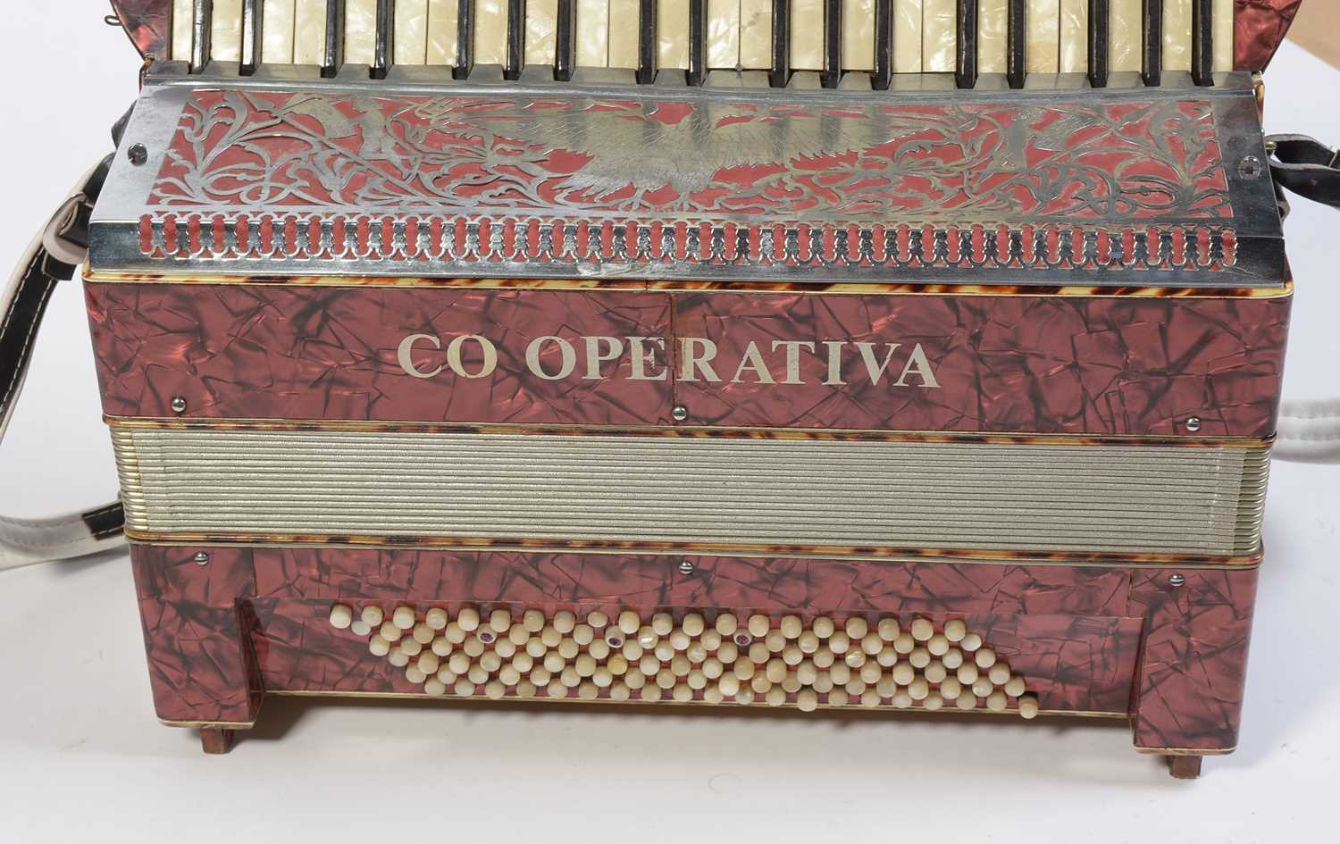 Co-Operitiva piano accordion - Image 3 of 6