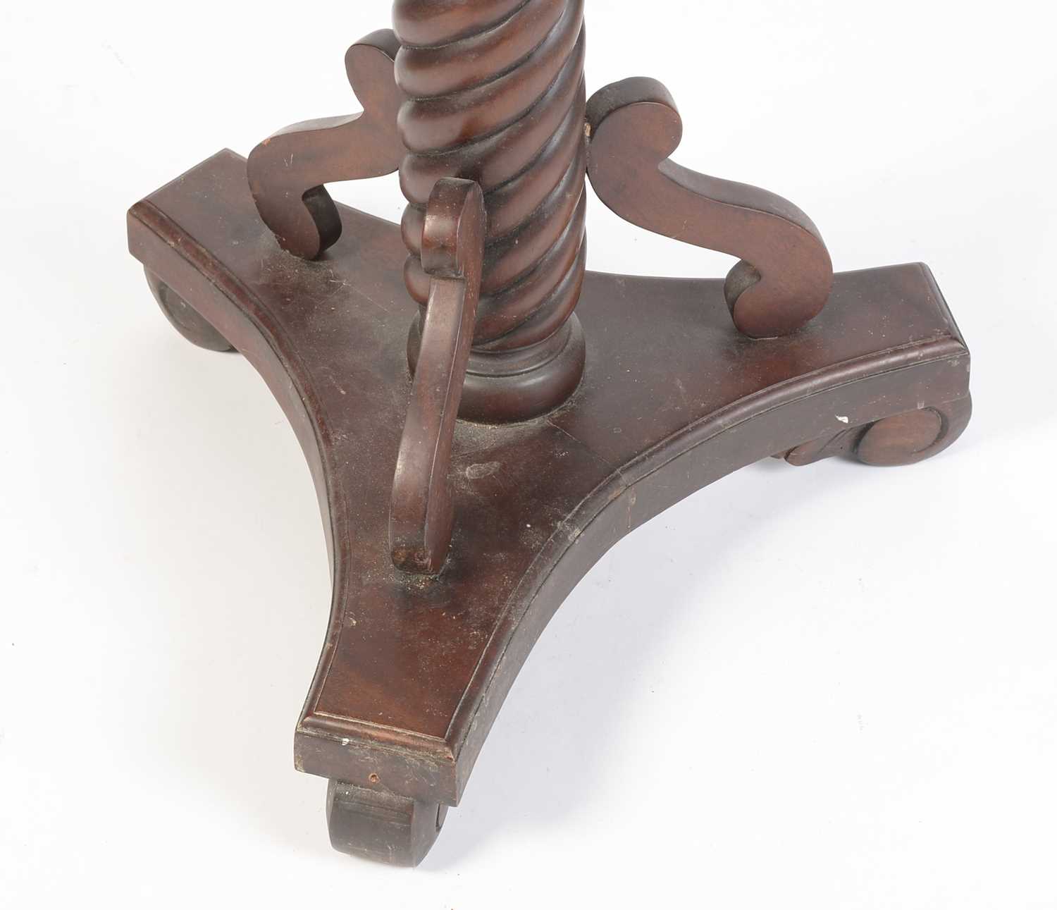 Mahogany duet stand - Image 7 of 9