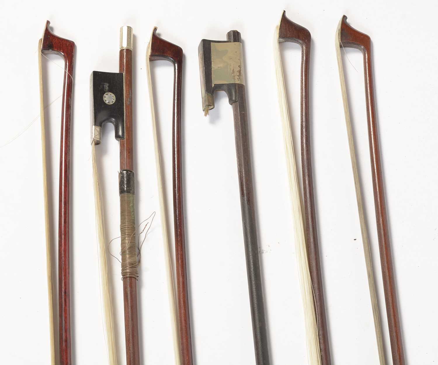 Six assorted violin bows - Image 3 of 3