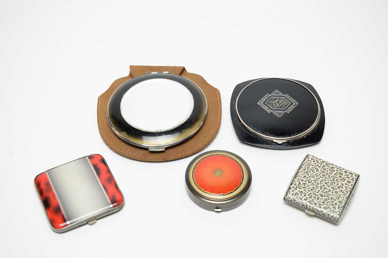 1920s Art Deco powder compacts