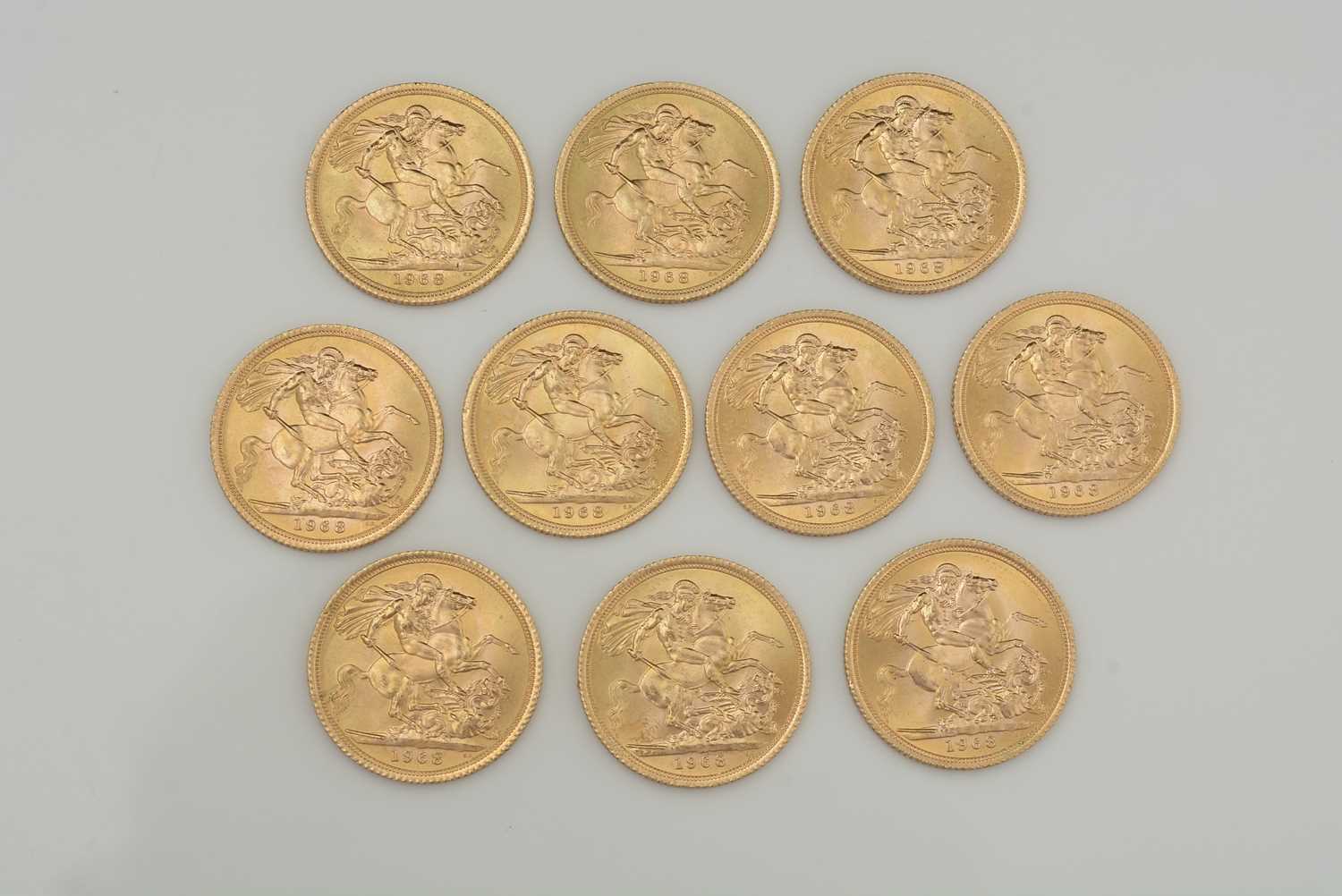 Ten Elizabeth II gold sovereigns, all 1968 - Image 2 of 3
