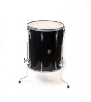 A 20" floor tom