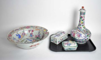 A collection of Chinese famille rose ceramics