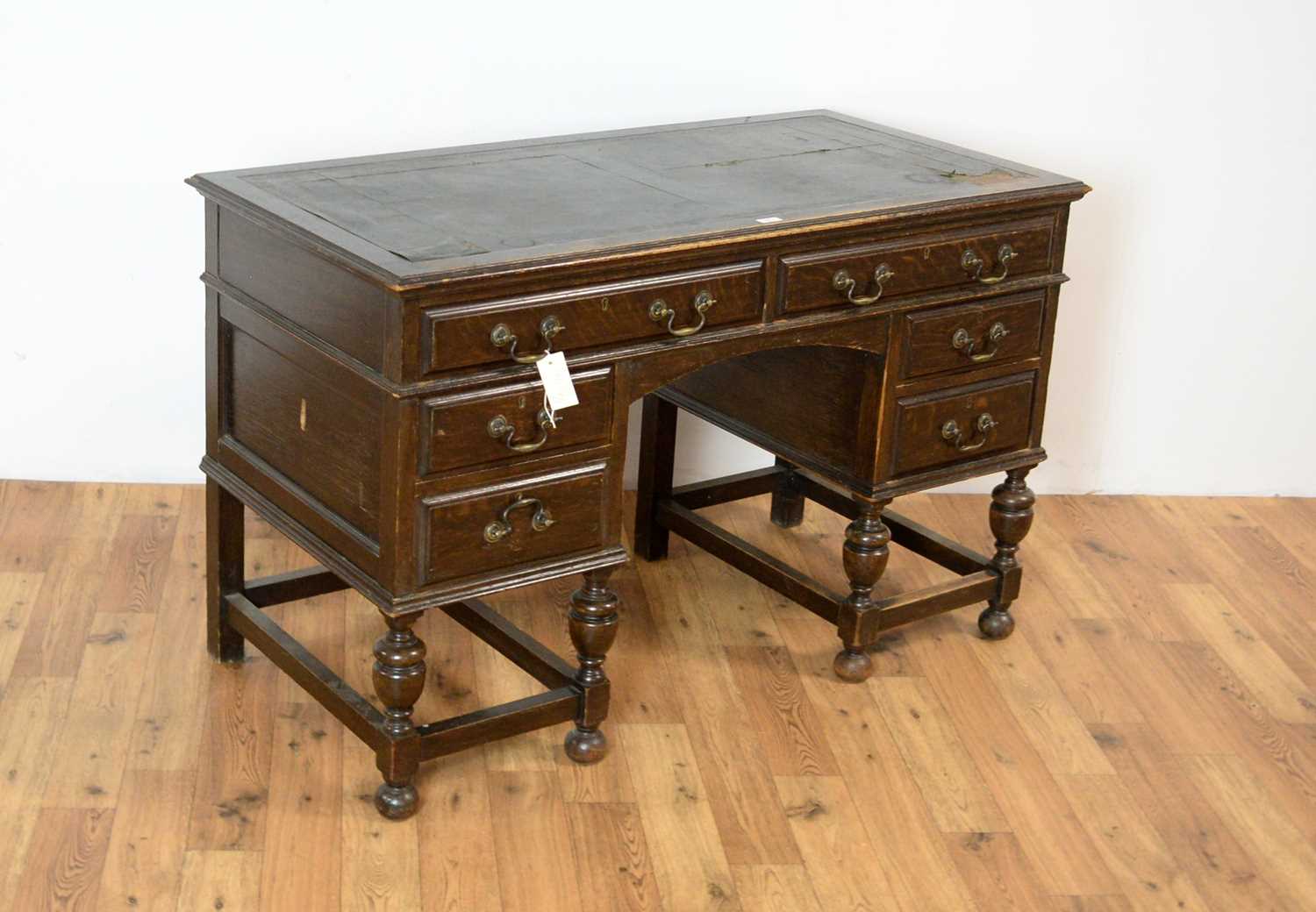 A 20th Century oak writing desk - Image 3 of 5