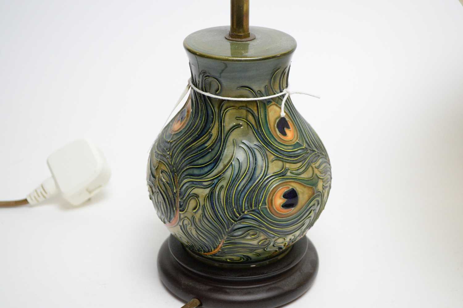 A Moorcroft table lamp - Image 2 of 3