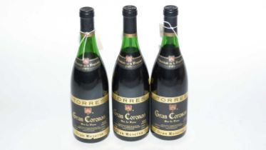Three bottles of Torres Gran Coronas Mas La Plana Dry Red Wine, 1989