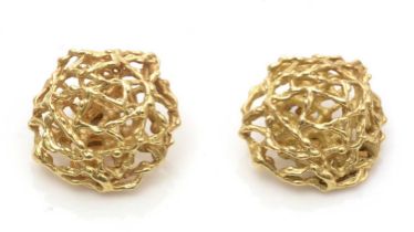 A pair of 18ct yellow gold nest pattern earrings