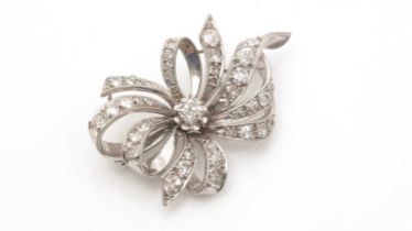 An Edwardian style diamond brooch