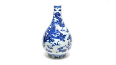 Chinese blue and white dragon vase