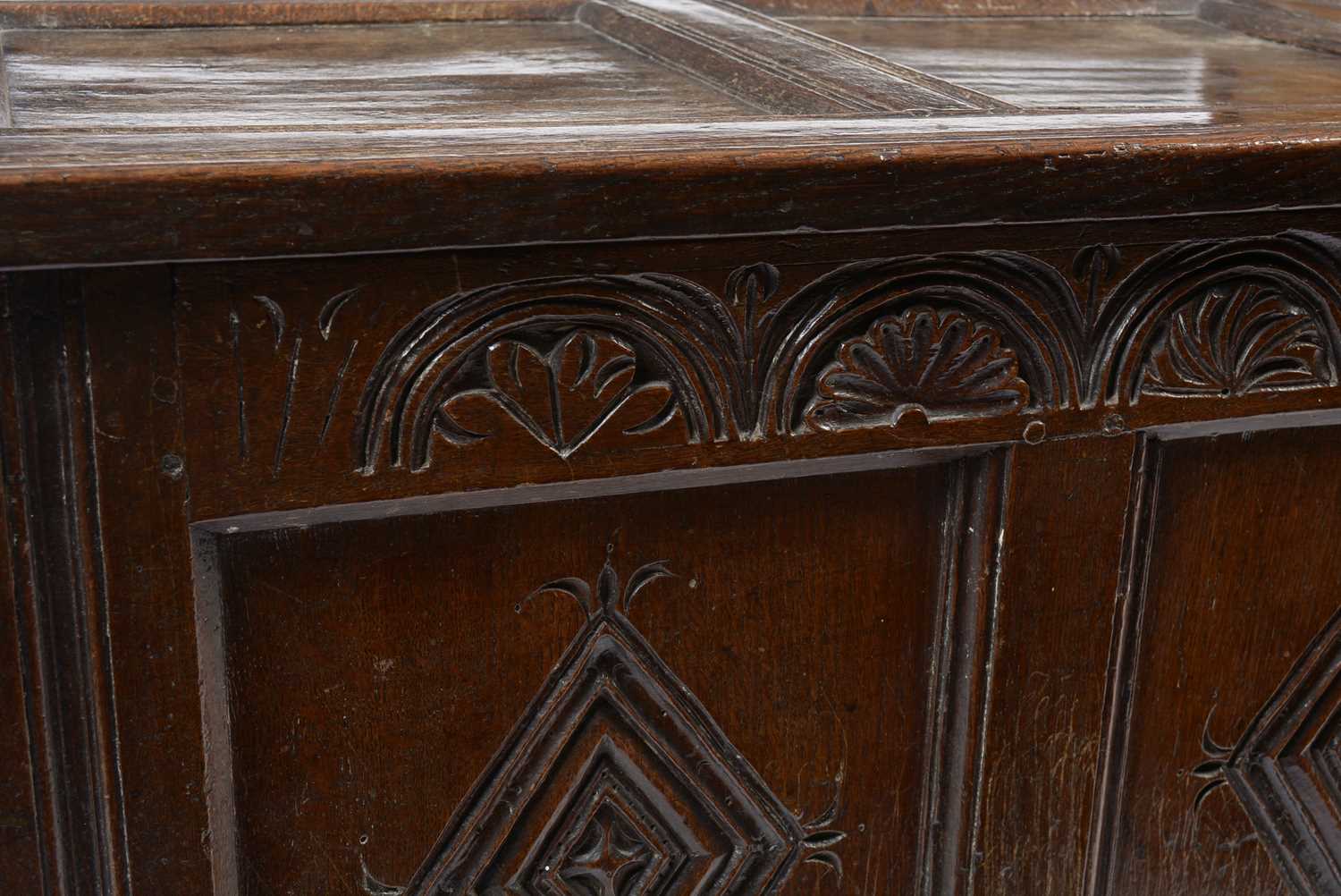 A late 17th Century oak coffer - Image 6 of 8