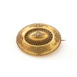 A Victorian 18ct yellow gold brooch
